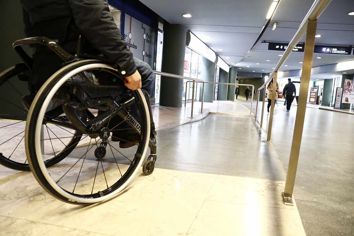 Associação Salvador apela a Câmaras e Juntas de Freguesia por soluções de apoio para pessoas com deficiência
