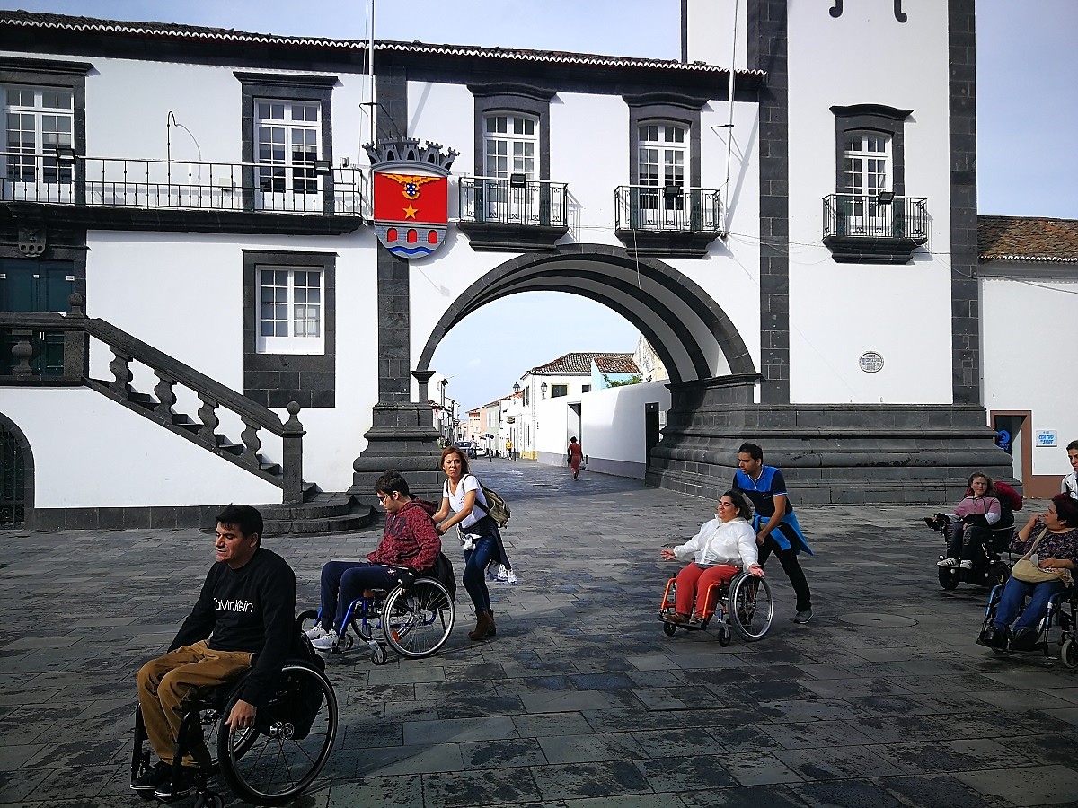 Associação Salvador viaja para os Açores com 20 pessoas com deficiência motora