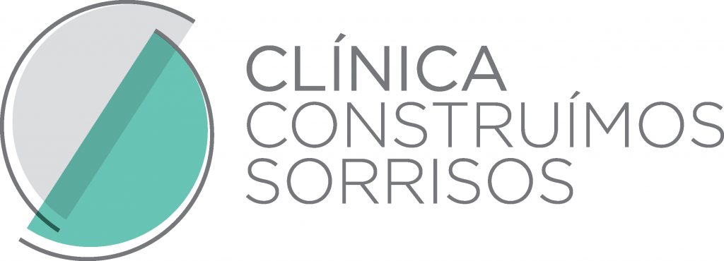 Logo Clínica Construímos Sorrisos